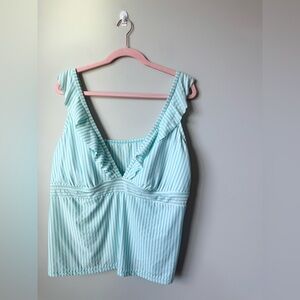 Crown & Ivy Searsucker  Swim Top size XL